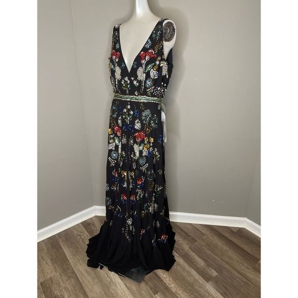 Mac Duggal Floral Beaded Tulle Gown 93548 SIZE US 6 $998 - Picture 5 of 10